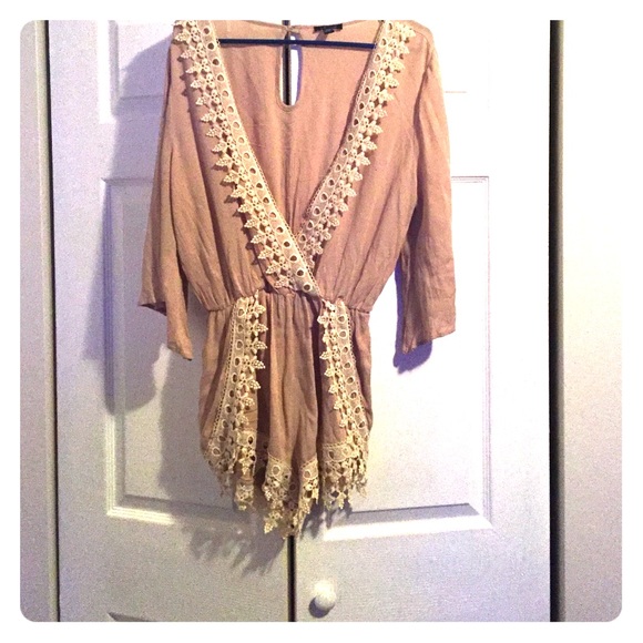 Long sleeve lace romper