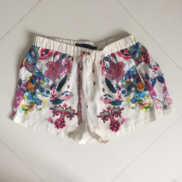 Silky colorful floral Zara shorts
