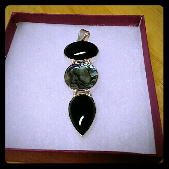 Pendant