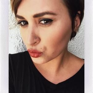 Meet your Posher, Shelby