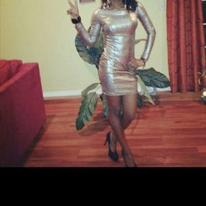 Golden goddess party dress!