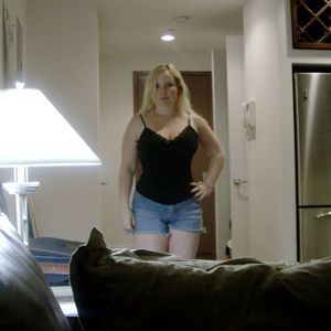 Meet your Posher, Nicole