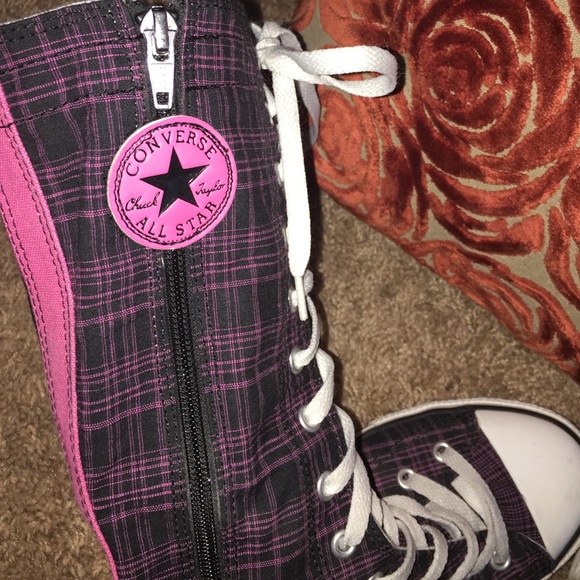 Converse - Picture 4 of 4