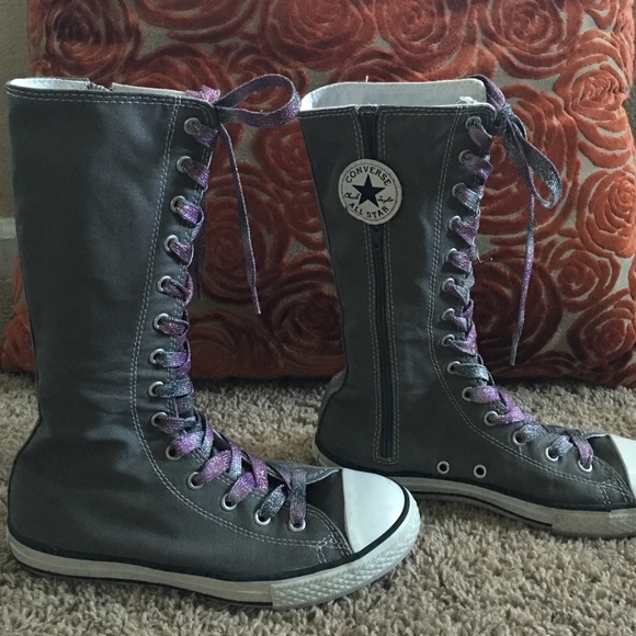 Converse - Picture 2 of 4