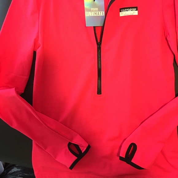 Victoria Secret-PINK Ultimate Long Sleeve - Picture 3 of 3