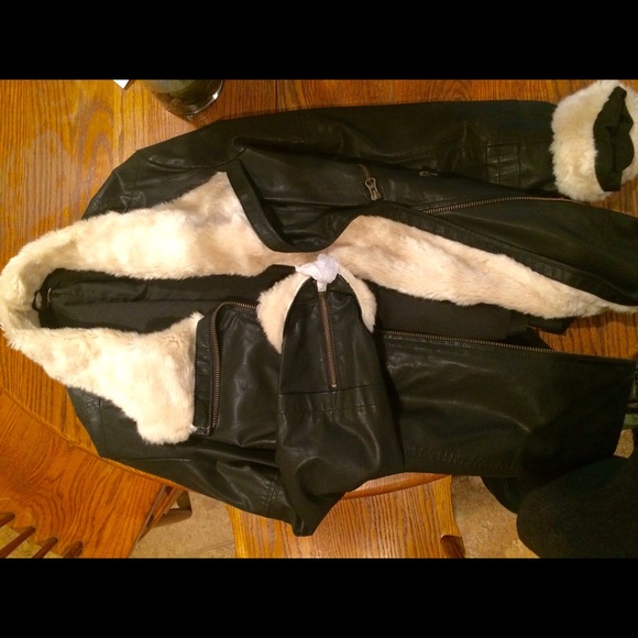 Never Worn FREE PEOPLE Vegan Leather  Jacket NWOT - Picture 4 of 4