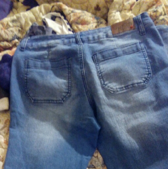 Pants - Picture 2 of 4