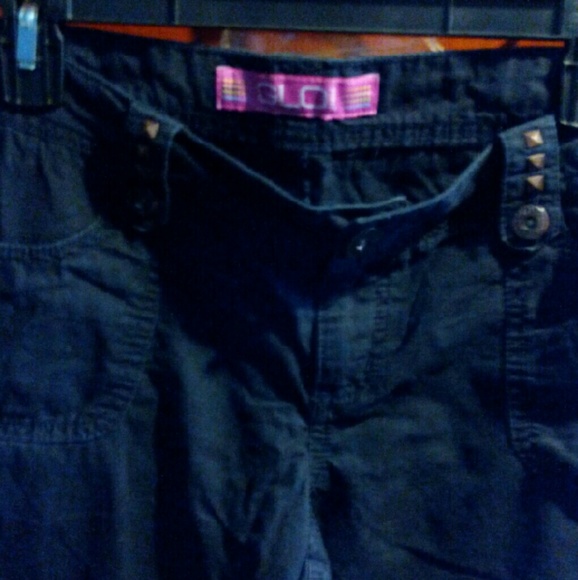 Pants - Picture 4 of 4