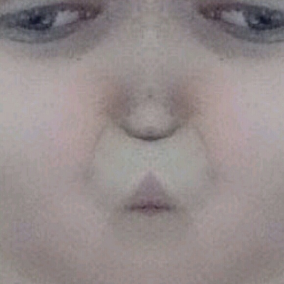 Meet your Posher, Kenzie