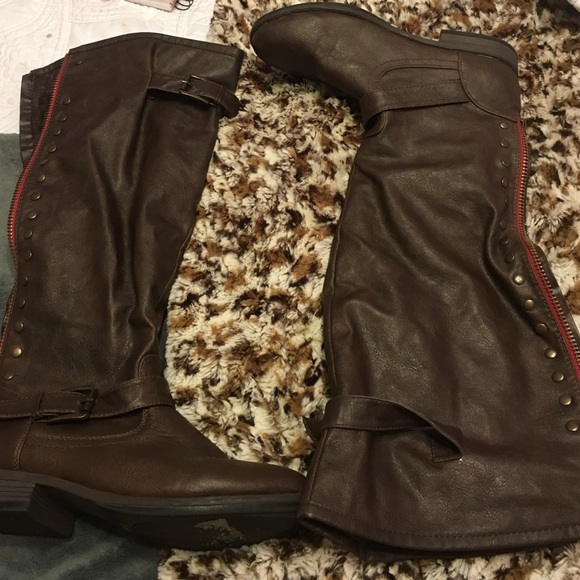 Tall Brown Boots!