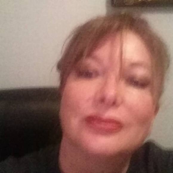 Meet your Posher, Lesa