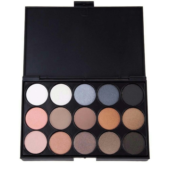 15 Shade Cool Neutral Eyeshadow Palette