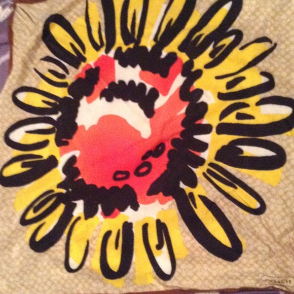 Coach sunflower scarf