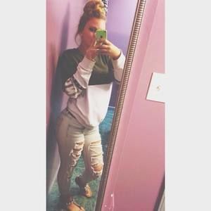 Meet your Posher, Tara