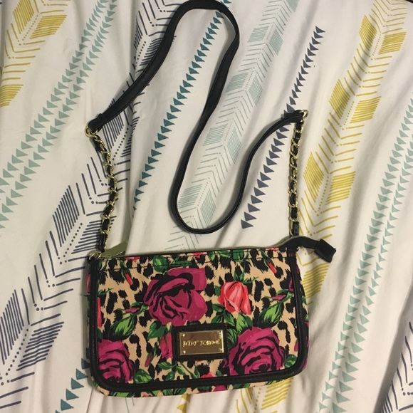 Betsey Johnson cross body purse