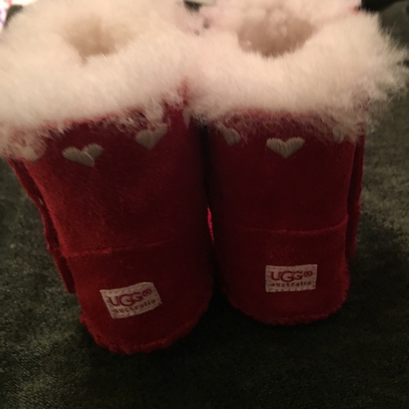 UGG's - Picture 2 of 2