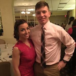 Meet your Posher, Alexis