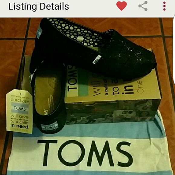Toms