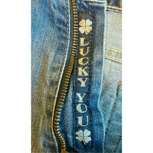 Distressed Boyfriend Jeans