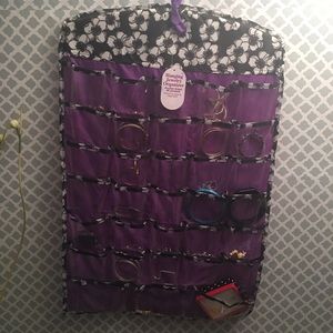 Hanging Jewlery Organizer