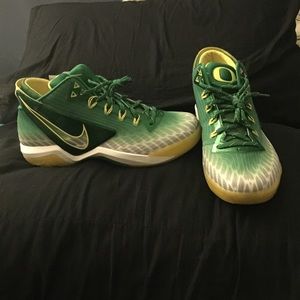 Oregon Basketball Shoes