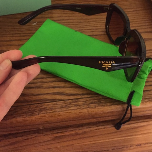 Prada sunglasses barely worn
