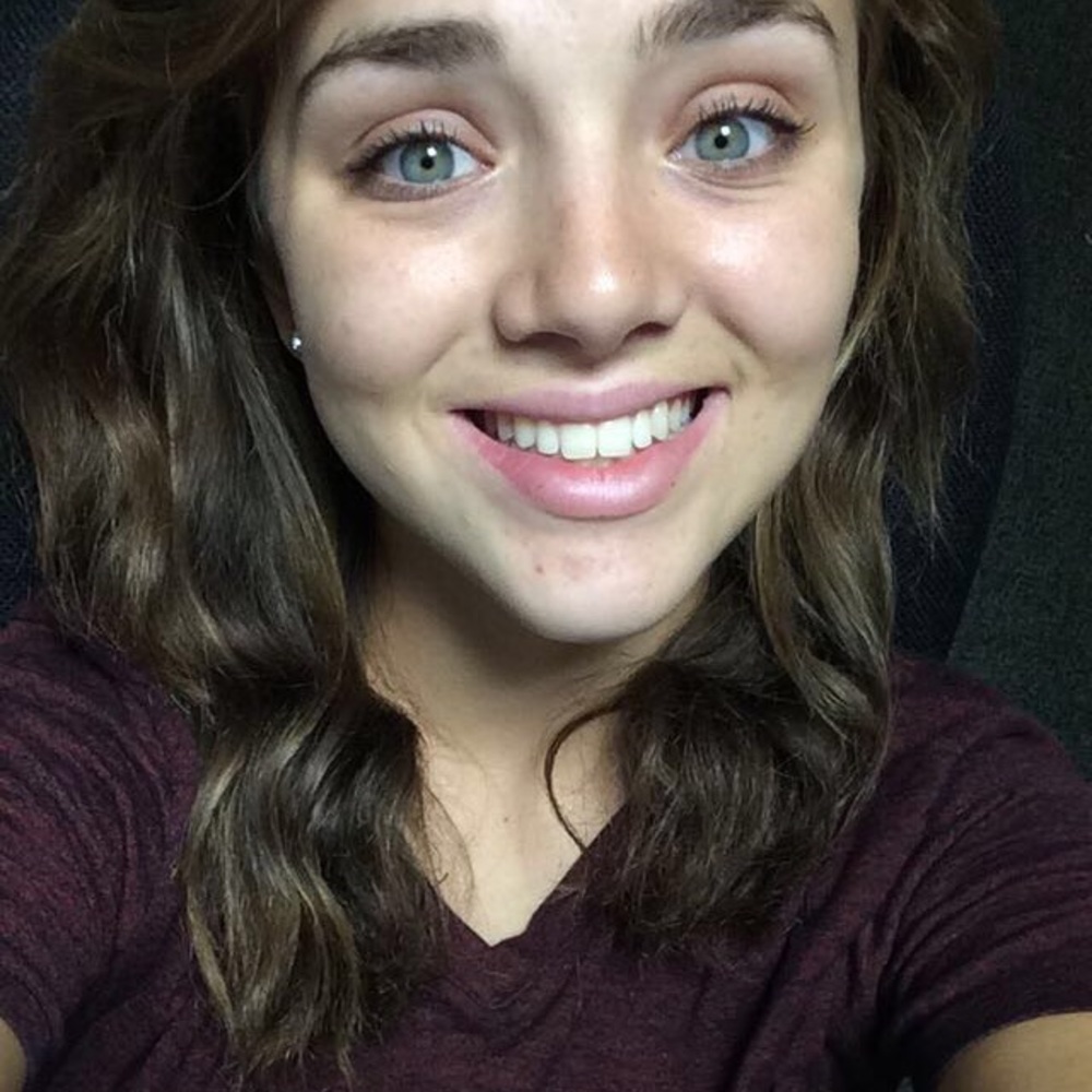 Meet your Posher, Leah