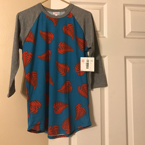 NWT Fall leave Lularoe Randy size small