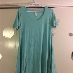 Light blue LuLaRoe Perfect T