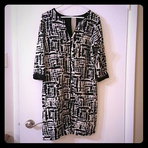 Black and cream shift dress