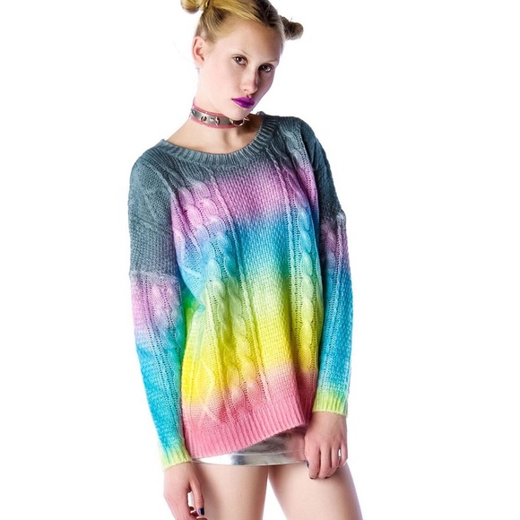 ISO UNIF Cake Sweater 💖💖💖