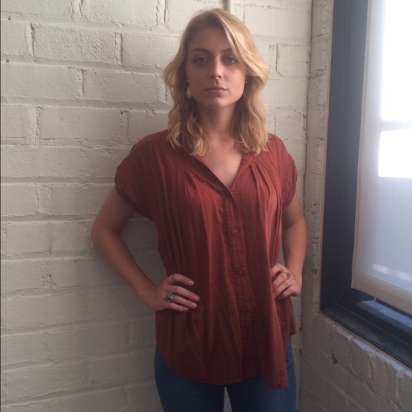 Ecote Burt Orange Top