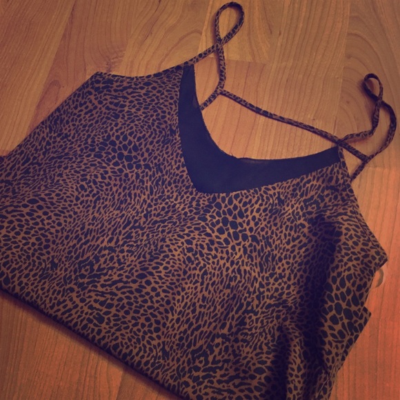 Cheetah top - Picture 2 of 7