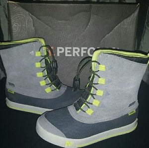 BOYS Merrell snowboot