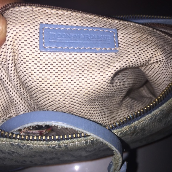 Purse - Picture 2 of 3