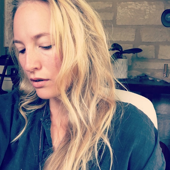 Meet your Posher, Erica