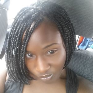 Meet your Posher, Brittney