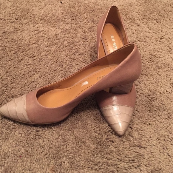 Shoes - Picture 2 of 2