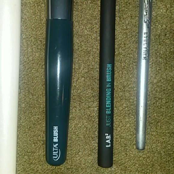 Make up brushes - Picture 3 of 6