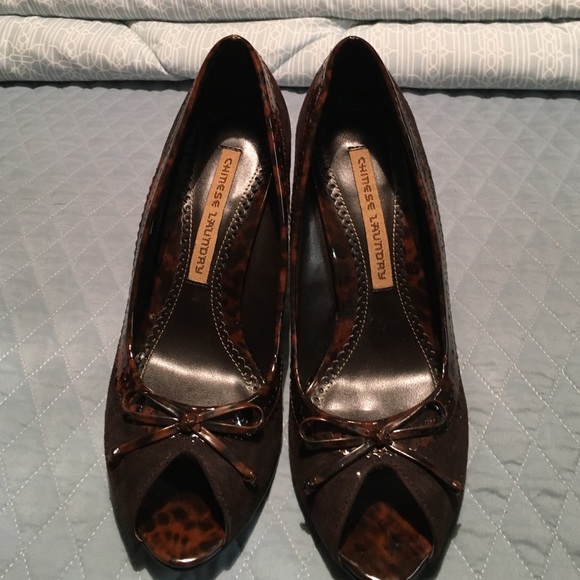 Chinese laundry open toe wedges