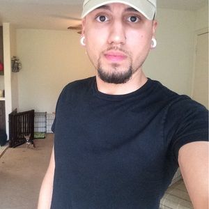 Meet your Posher, Jon-michael