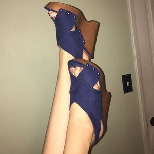 Brand new Blue Wedges