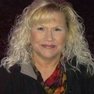 Meet your Posher, Joyce