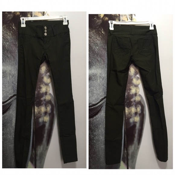 Army Green Jeans! - Picture 1 of 1