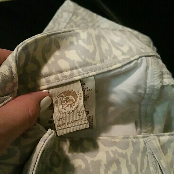 Jeans - Picture 3 of 4