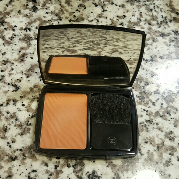 Chanel Bronzer