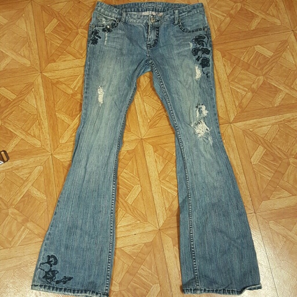 American Eagle size 6  jeans