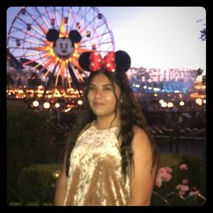 Meet your Posher, Taylor