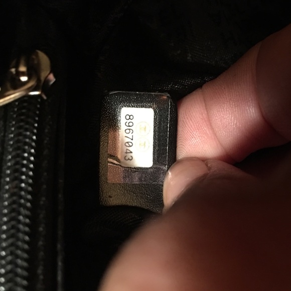 🌹2X HP🌹💯% Authentic Chanel bag "RARE” - Picture 6 of 8