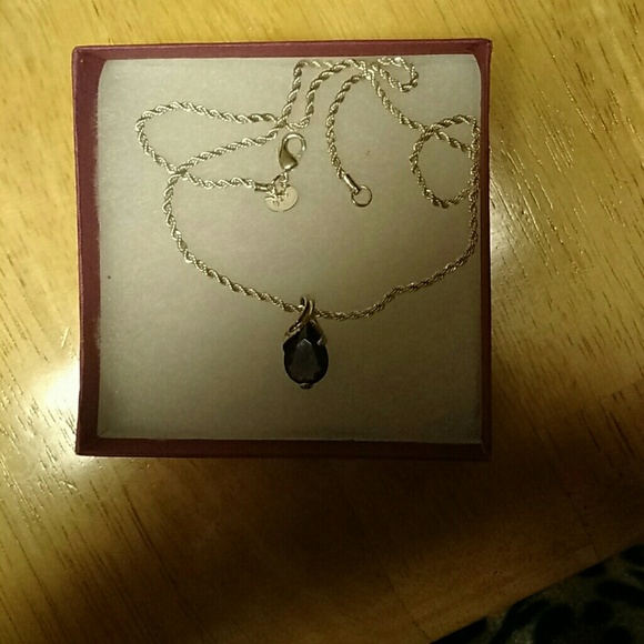 Necklace - Picture 2 of 3
